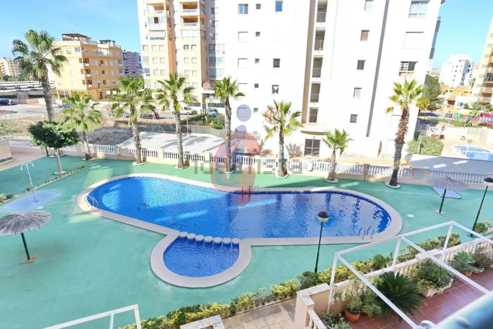 Resale - Apartment -
Guardamar del Segura - Centro