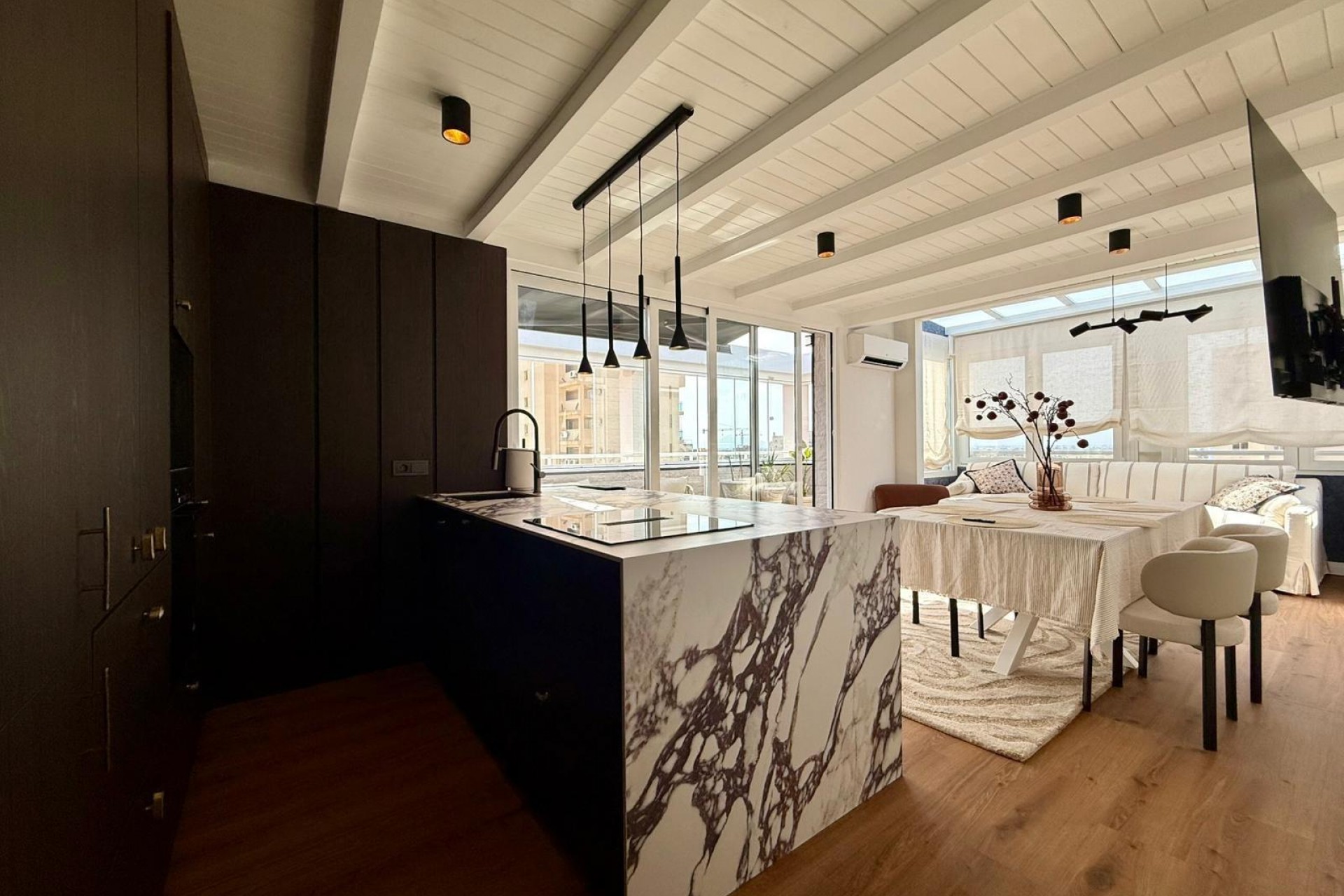 Resale - Apartment -
Guardamar del Segura - Centro
