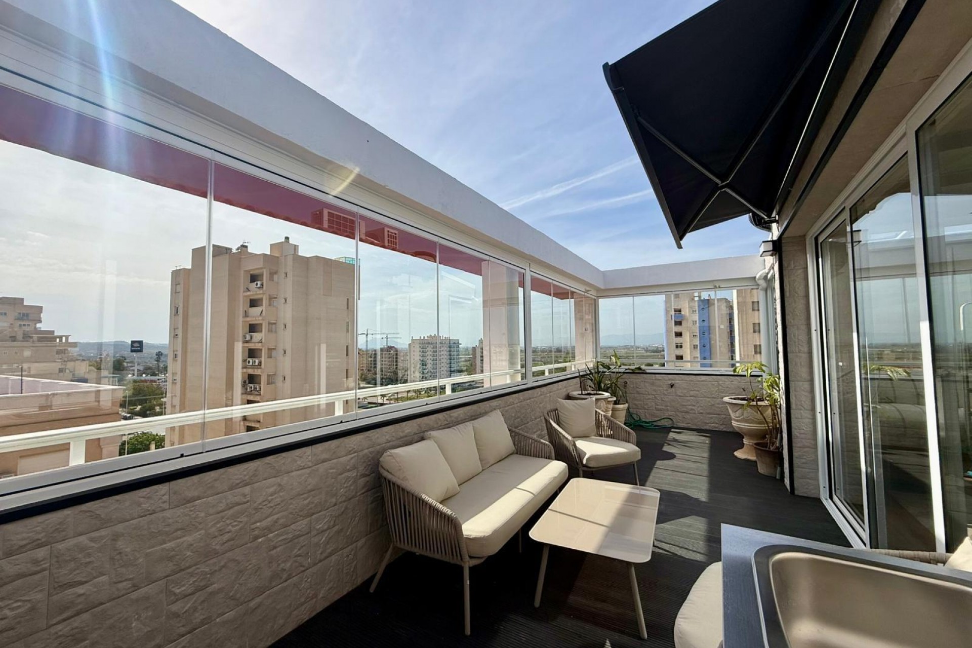 Resale - Apartment -
Guardamar del Segura - Centro