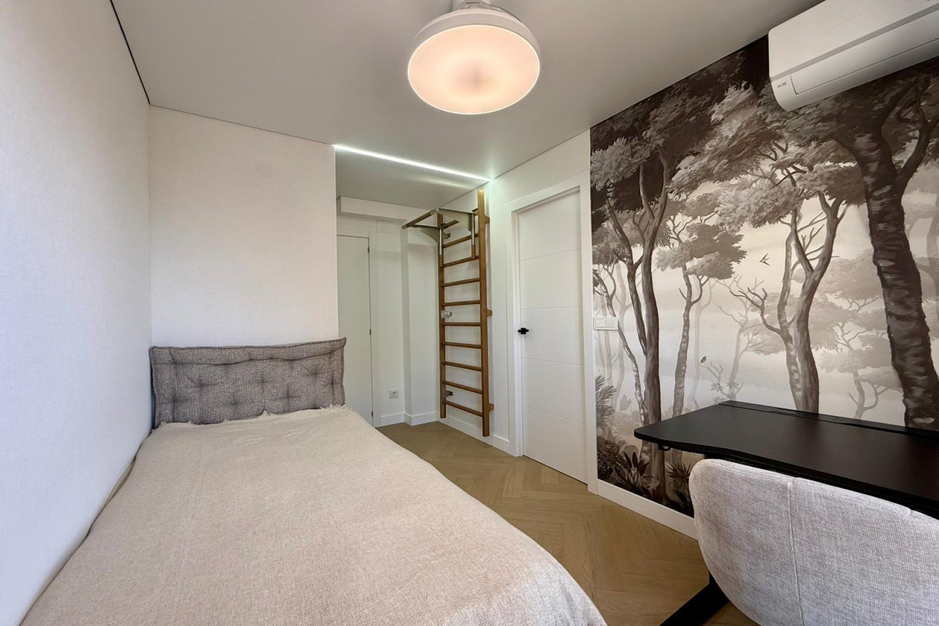Resale - Apartment -
Guardamar del Segura - Centro