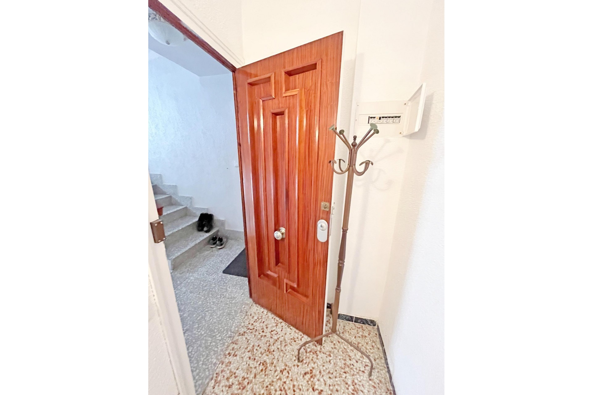 Resale - Apartment -
Guardamar del Segura - Centro