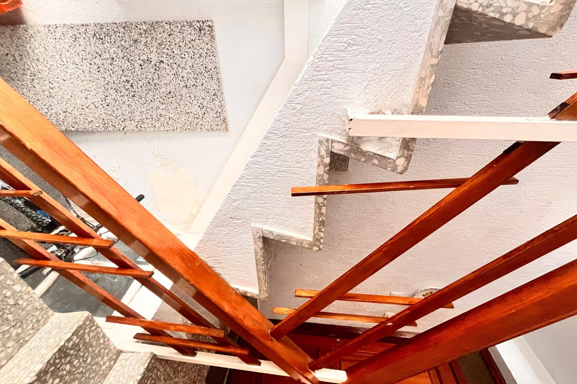 Resale - Apartment -
Guardamar del Segura - Centro