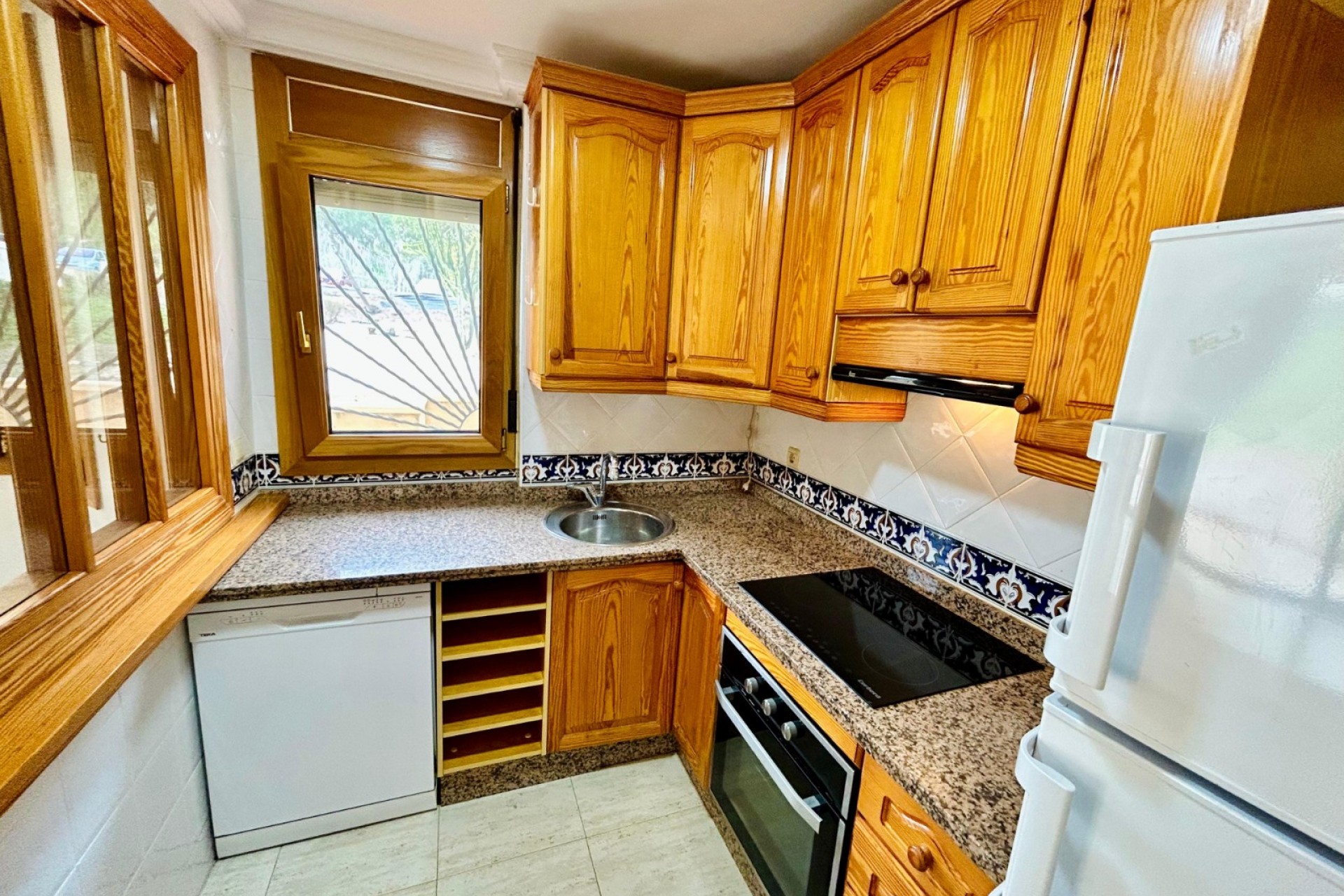 Resale - Apartment -
Guardamar del Segura - Costa Blanca