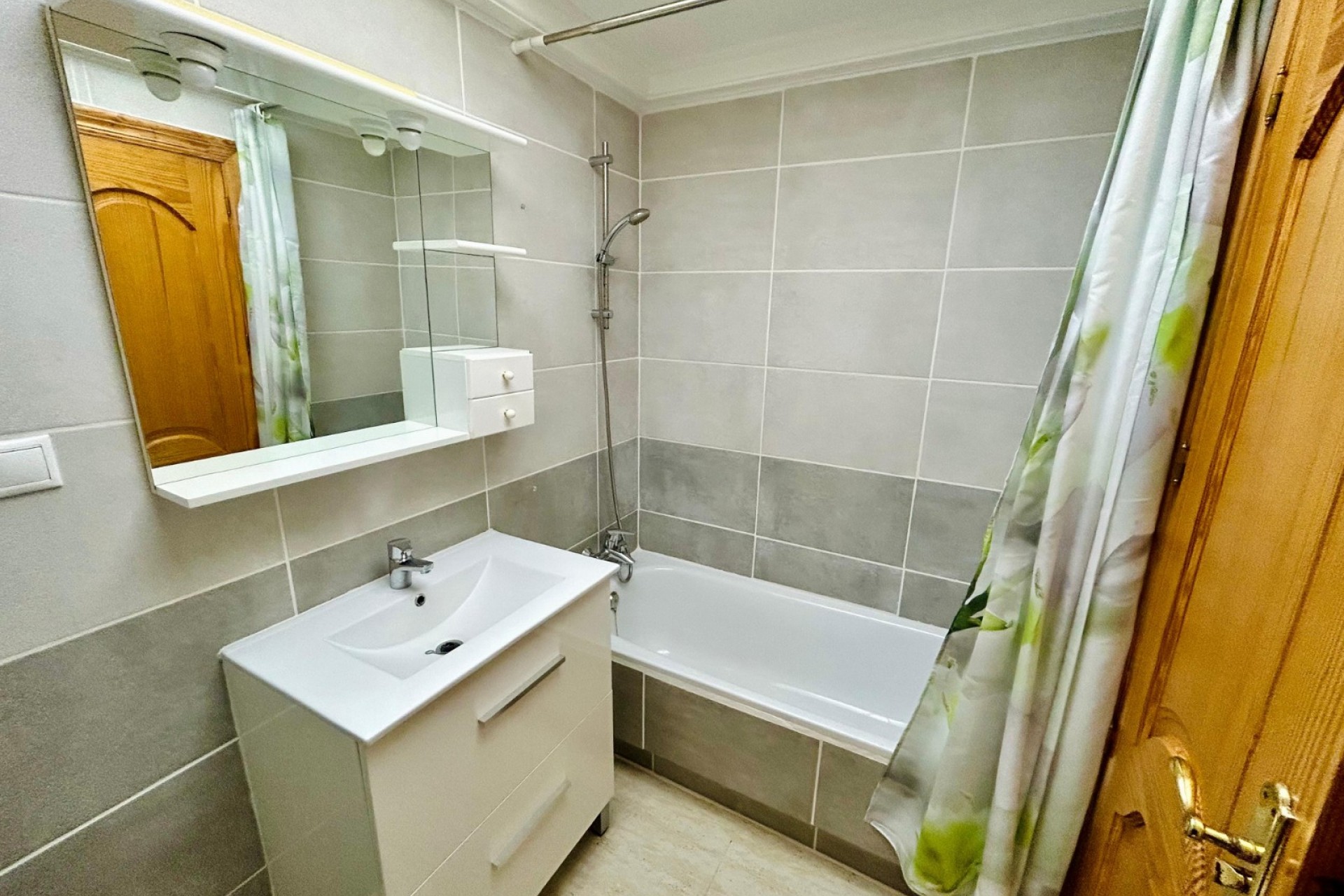 Resale - Apartment -
Guardamar del Segura - Costa Blanca