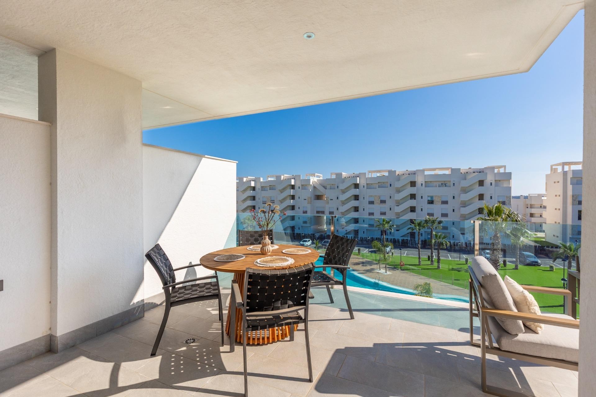 Resale - Apartment -
Guardamar del Segura - El Raso
