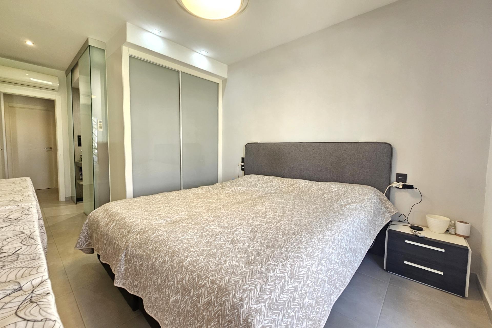 Resale - Apartment -
Guardamar del Segura - El Raso