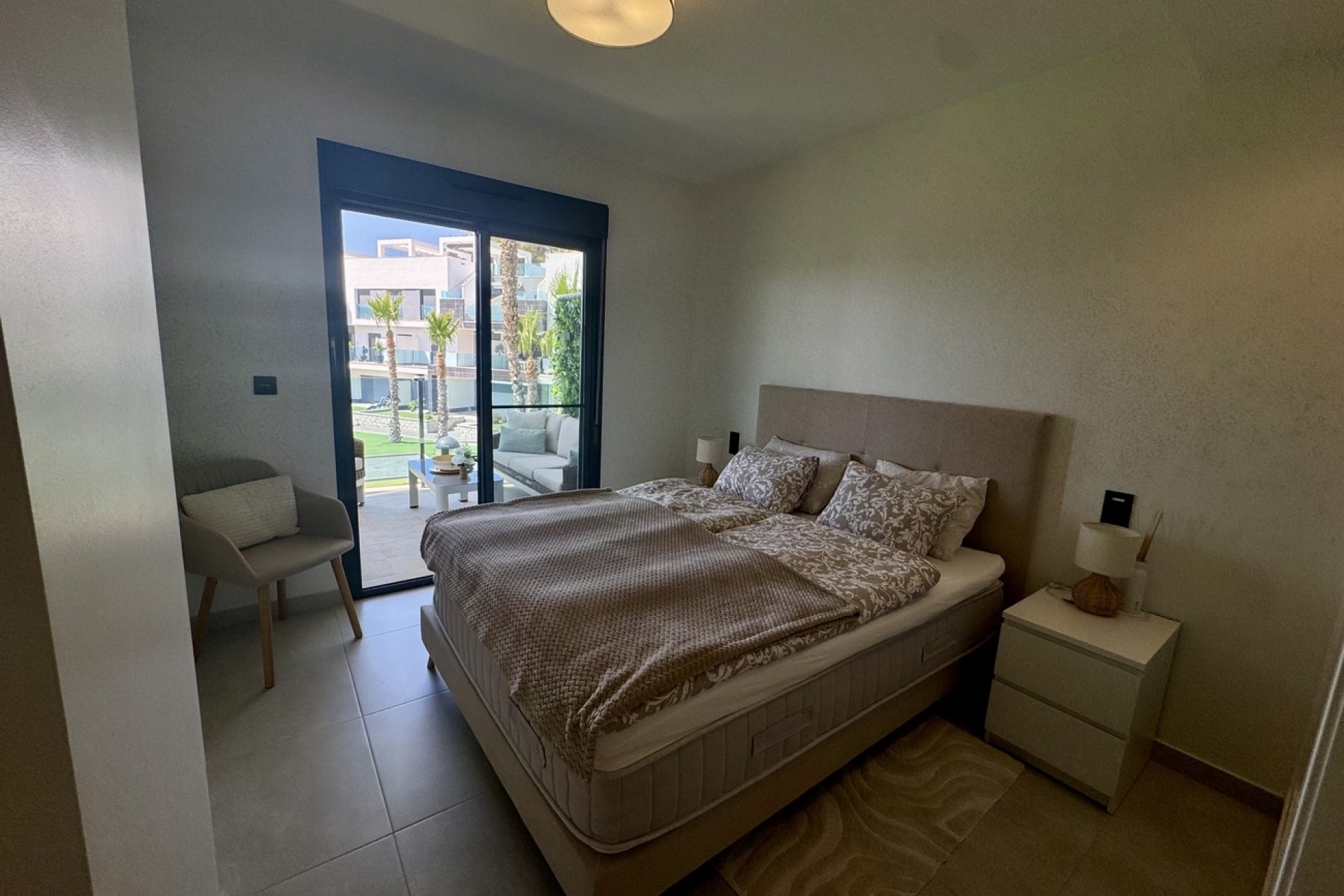 Resale - Apartment -
Guardamar del Segura - El Raso