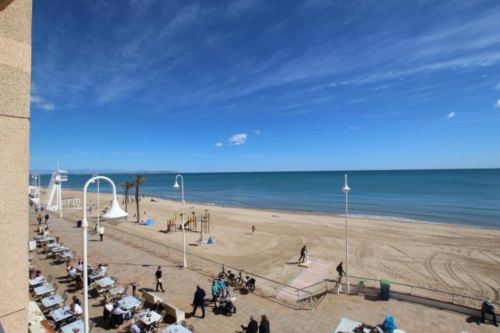 Resale - Apartment -
Guardamar del Segura - Guardamar Playa