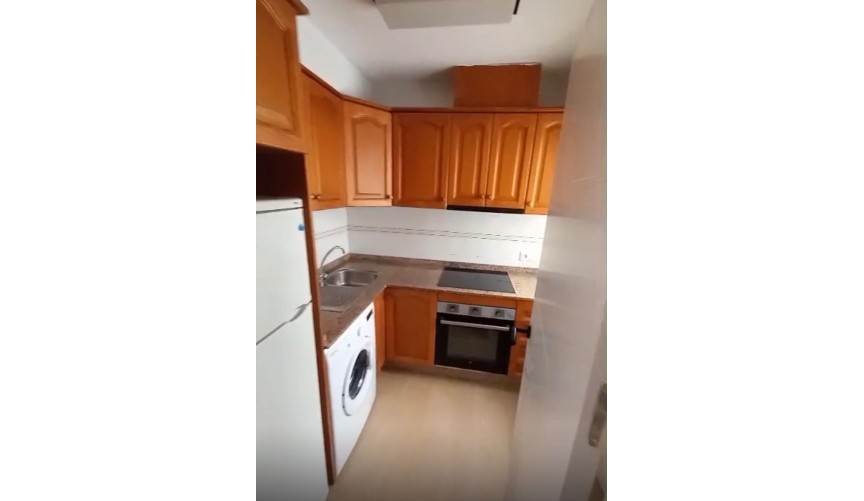 Resale - Apartment -
Guardamar del Segura - Guardamar Playa