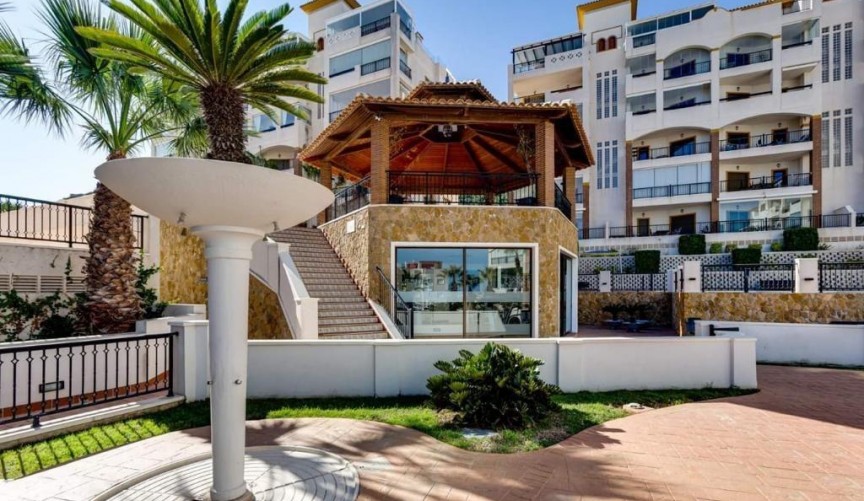 Resale - Apartment -
Guardamar del Segura - Los Secanos