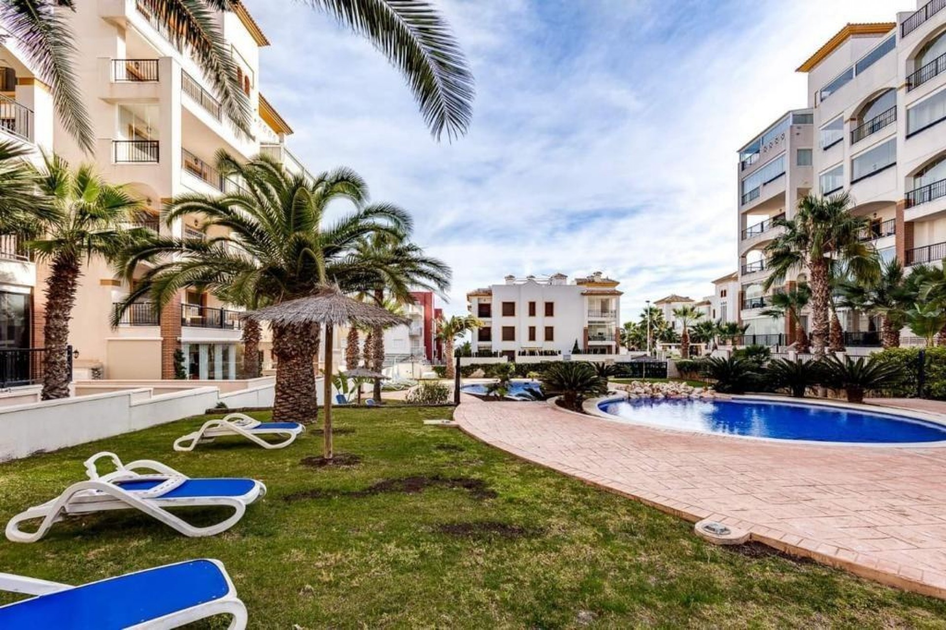 Resale - Apartment -
Guardamar del Segura - Los Secanos