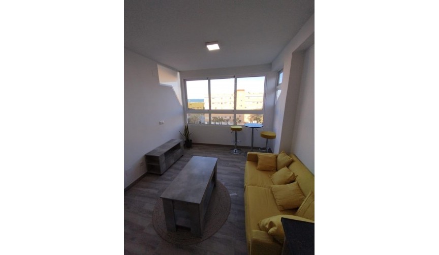 Resale - Apartment -
Guardamar del Segura - Pinomar