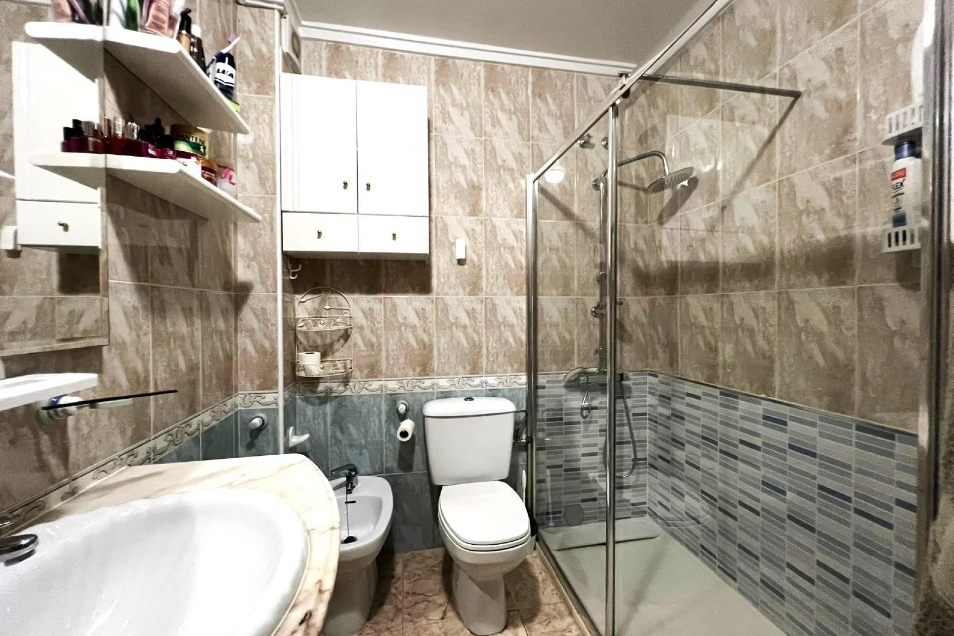 Resale - Apartment -
Guardamar del Segura - Pueblo