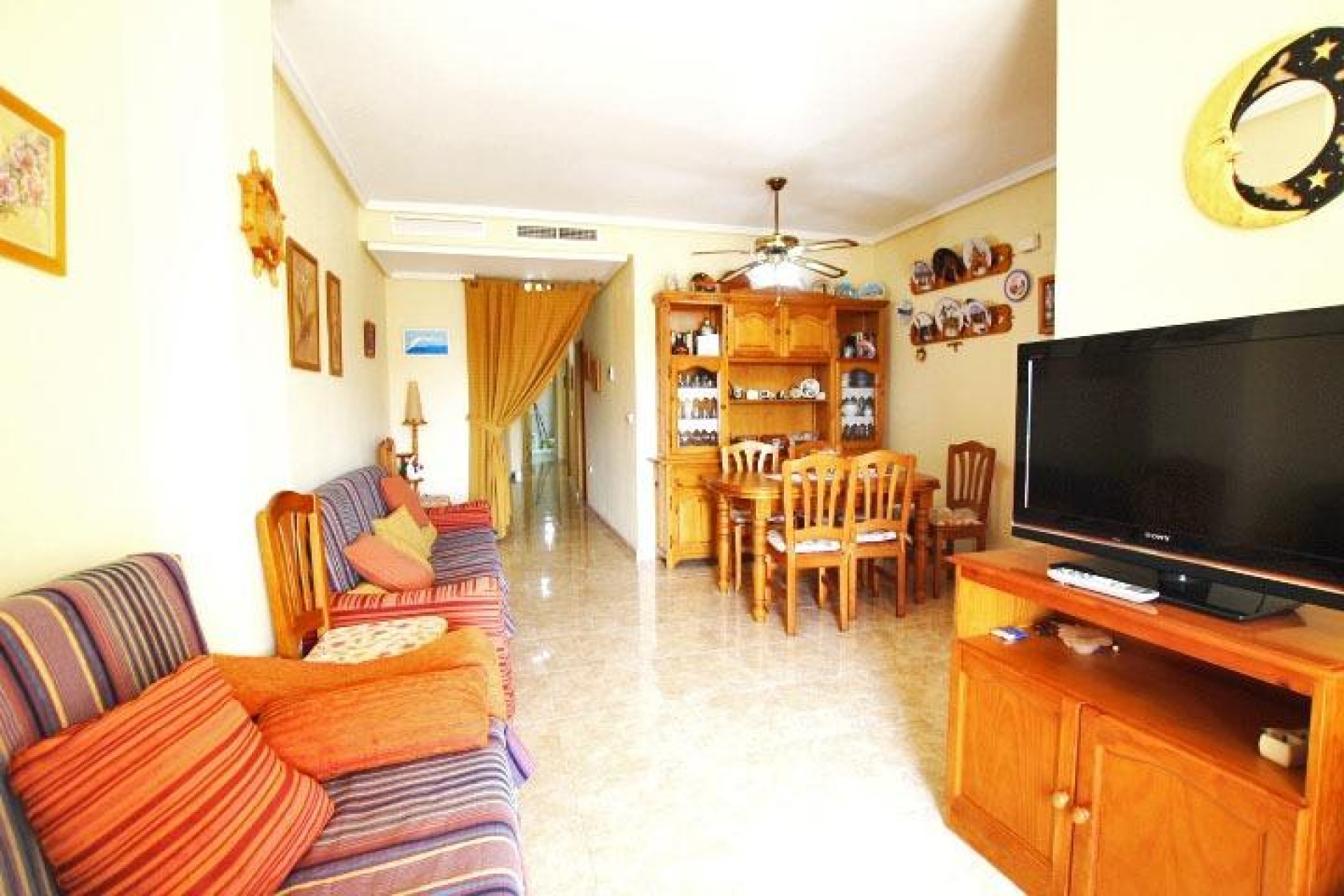 Resale - Apartment -
Guardamar del Segura - Pueblo