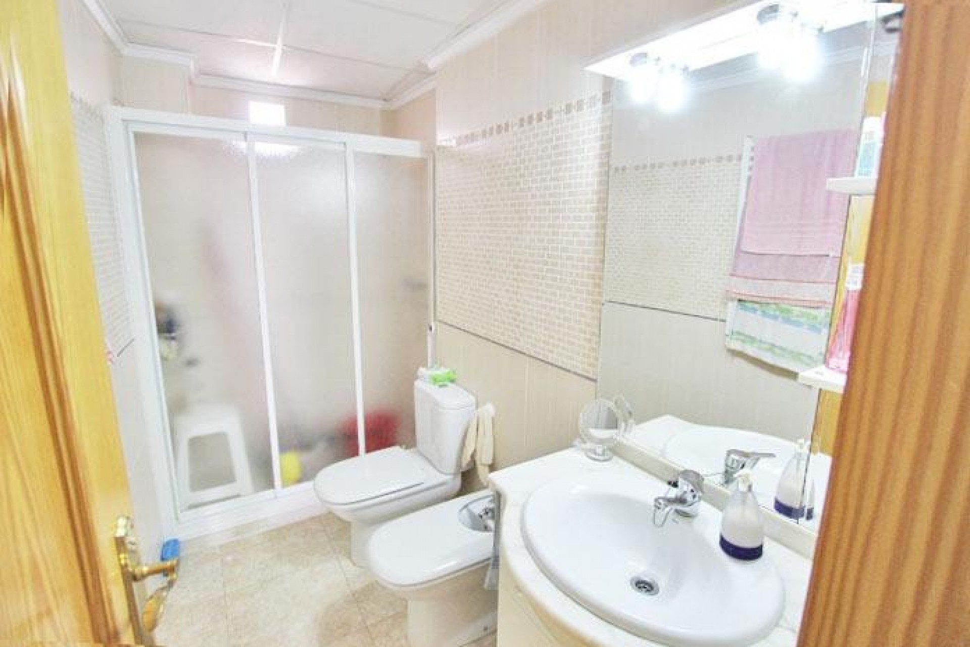 Resale - Apartment -
Guardamar del Segura - Pueblo