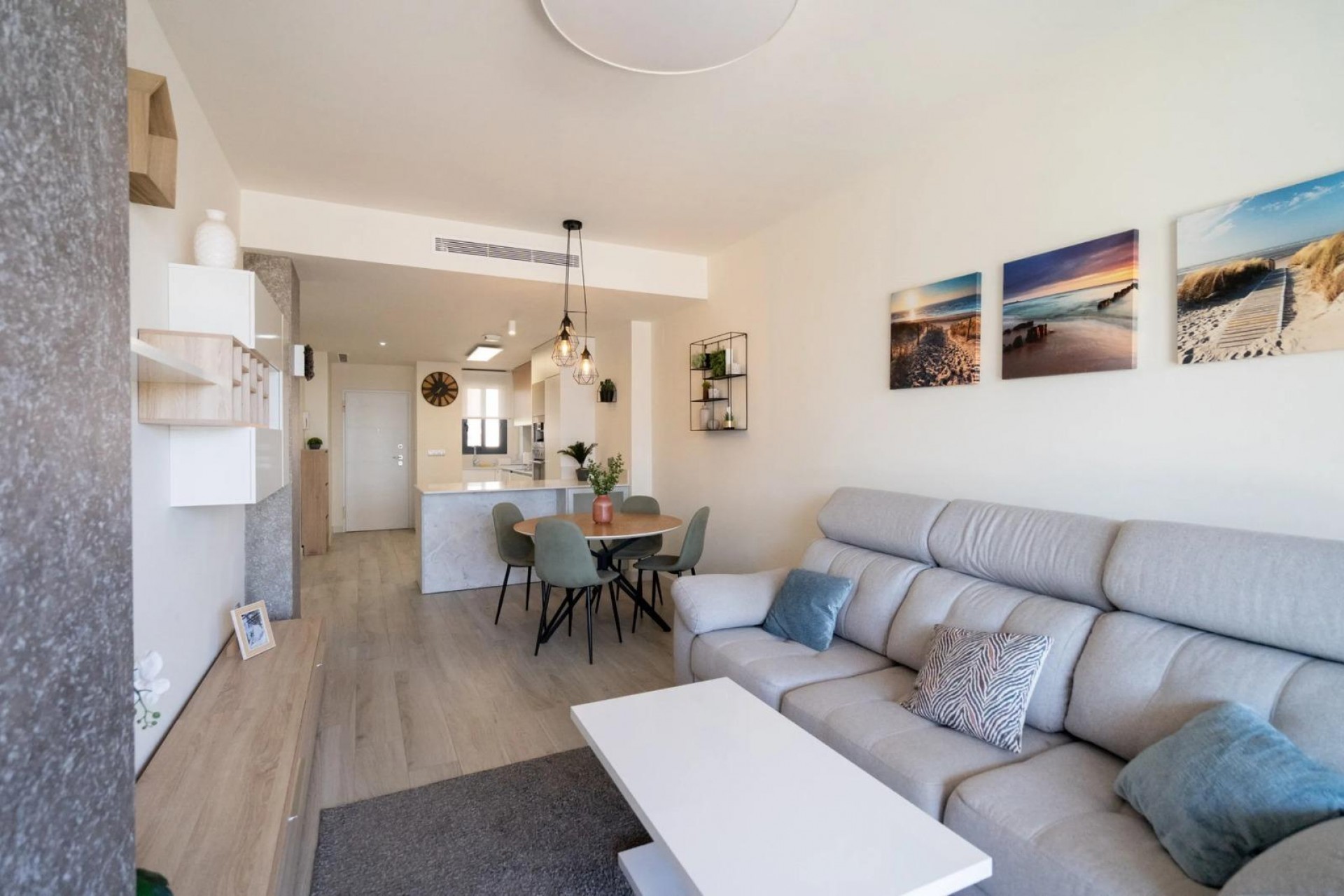 Resale - Apartment -
Guardamar del Segura - Puerto Deportivo