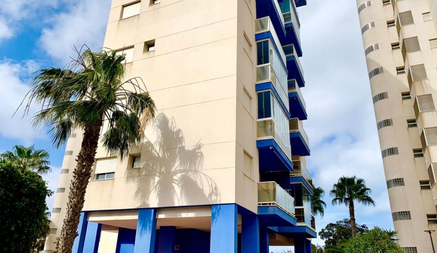 Resale - Apartment -
Guardamar del Segura - Puerto