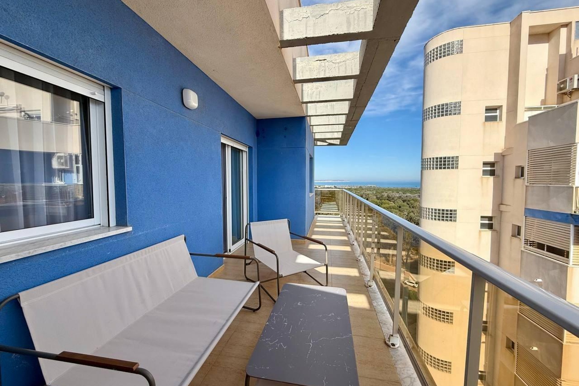 Resale - Apartment -
Guardamar del Segura - Puerto