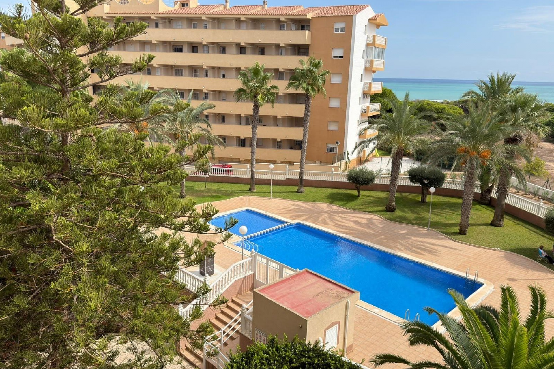 Resale - Apartment -
Guardamar del Segura - Urbanizaciones