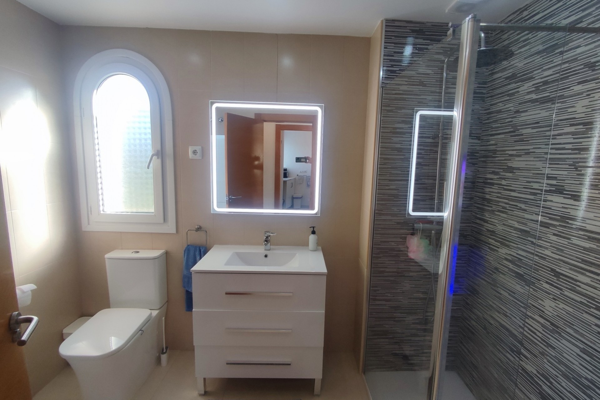 Resale - Apartment -
Hacienda Riquelme Golf Resort - Inland