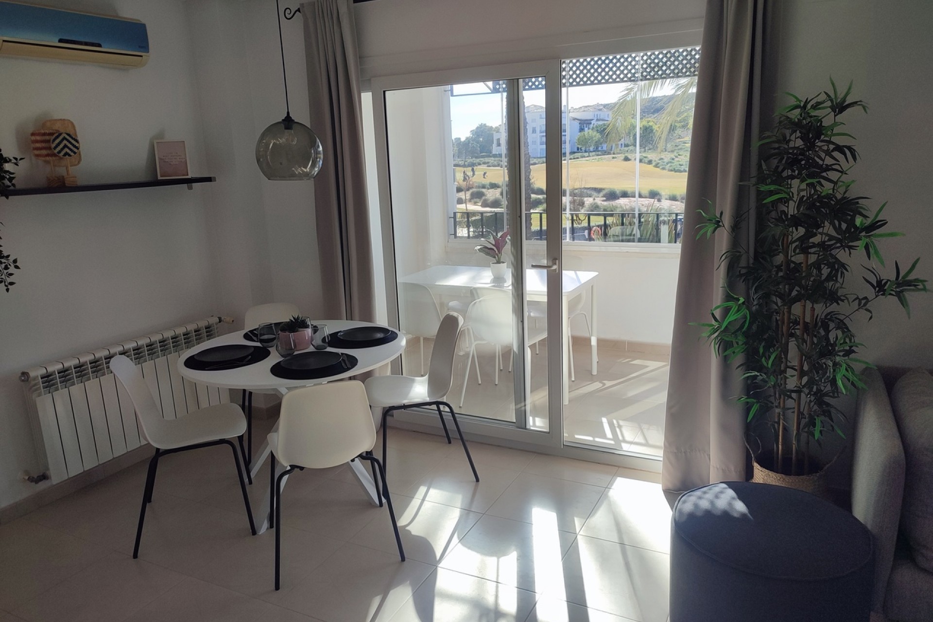 Resale - Apartment -
Hacienda Riquelme Golf Resort - Inland