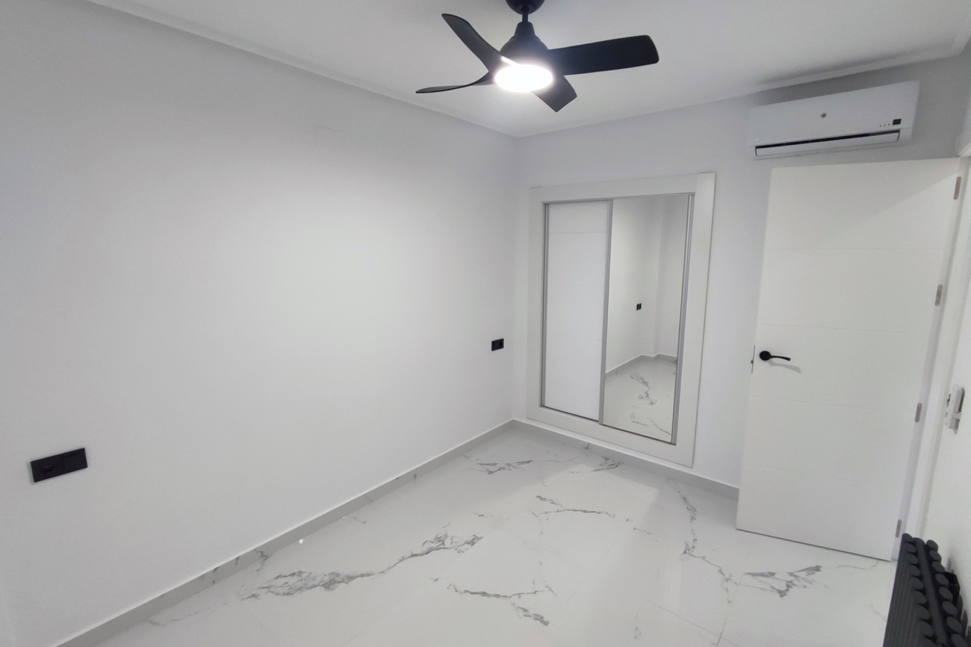 Resale - Apartment -
Hacienda Riquelme Golf Resort - Inland