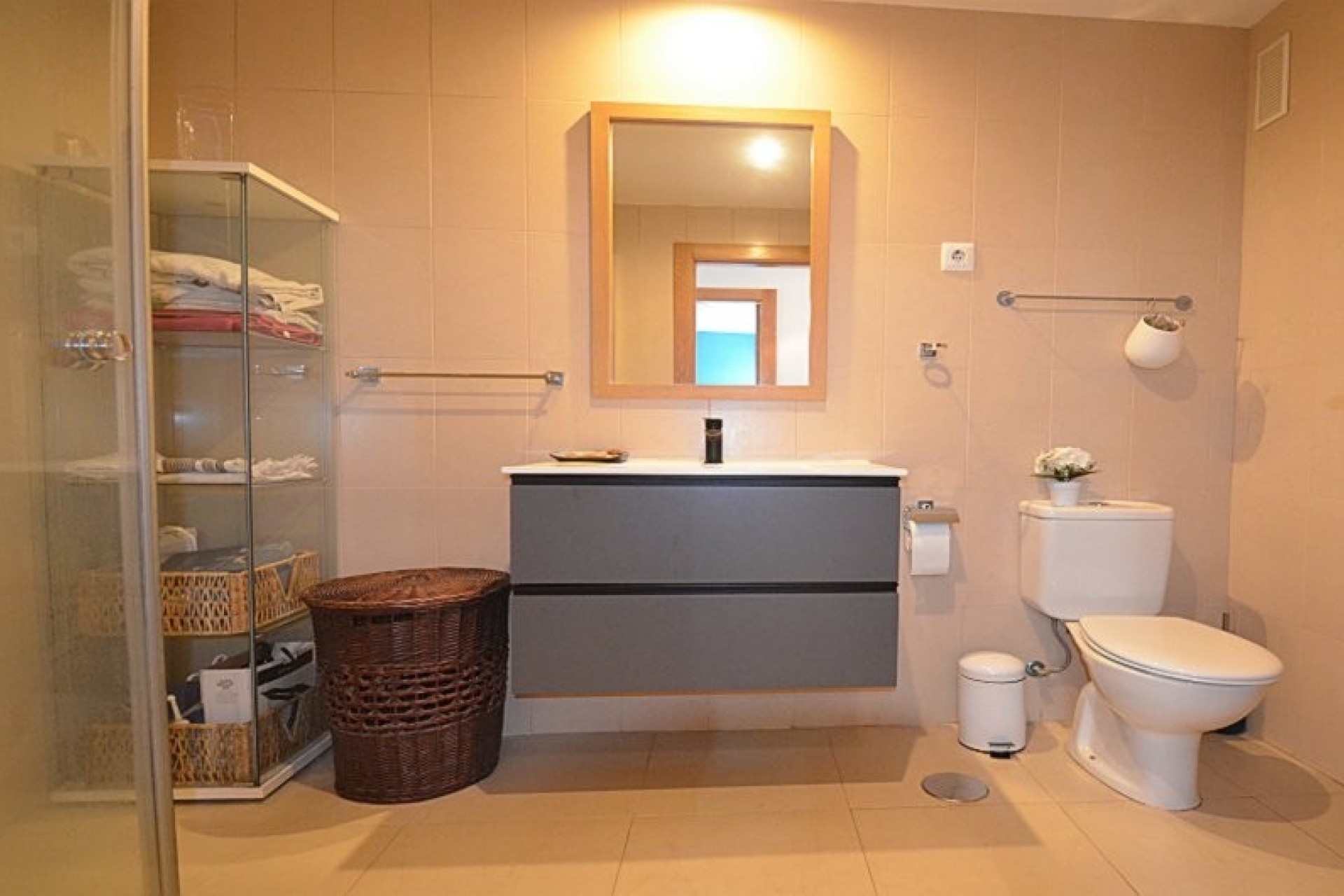 Resale - Apartment -
Hacienda Riquelme Golf Resort - Inland