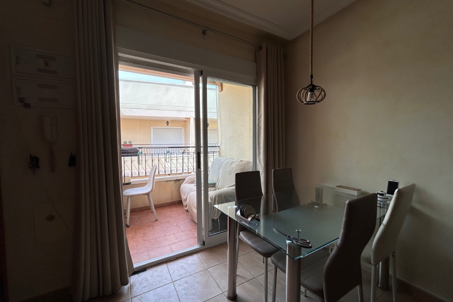 Resale - Apartment -
Jacarilla - Inland
