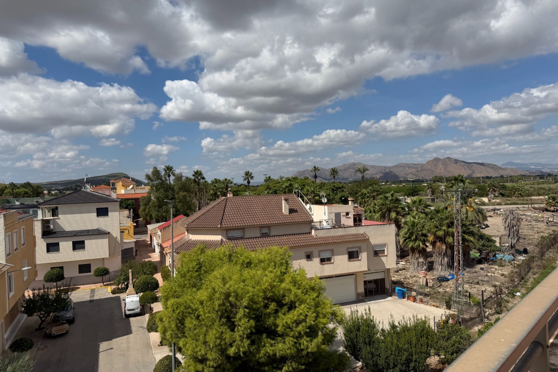 Resale - Apartment -
Jacarilla - Inland