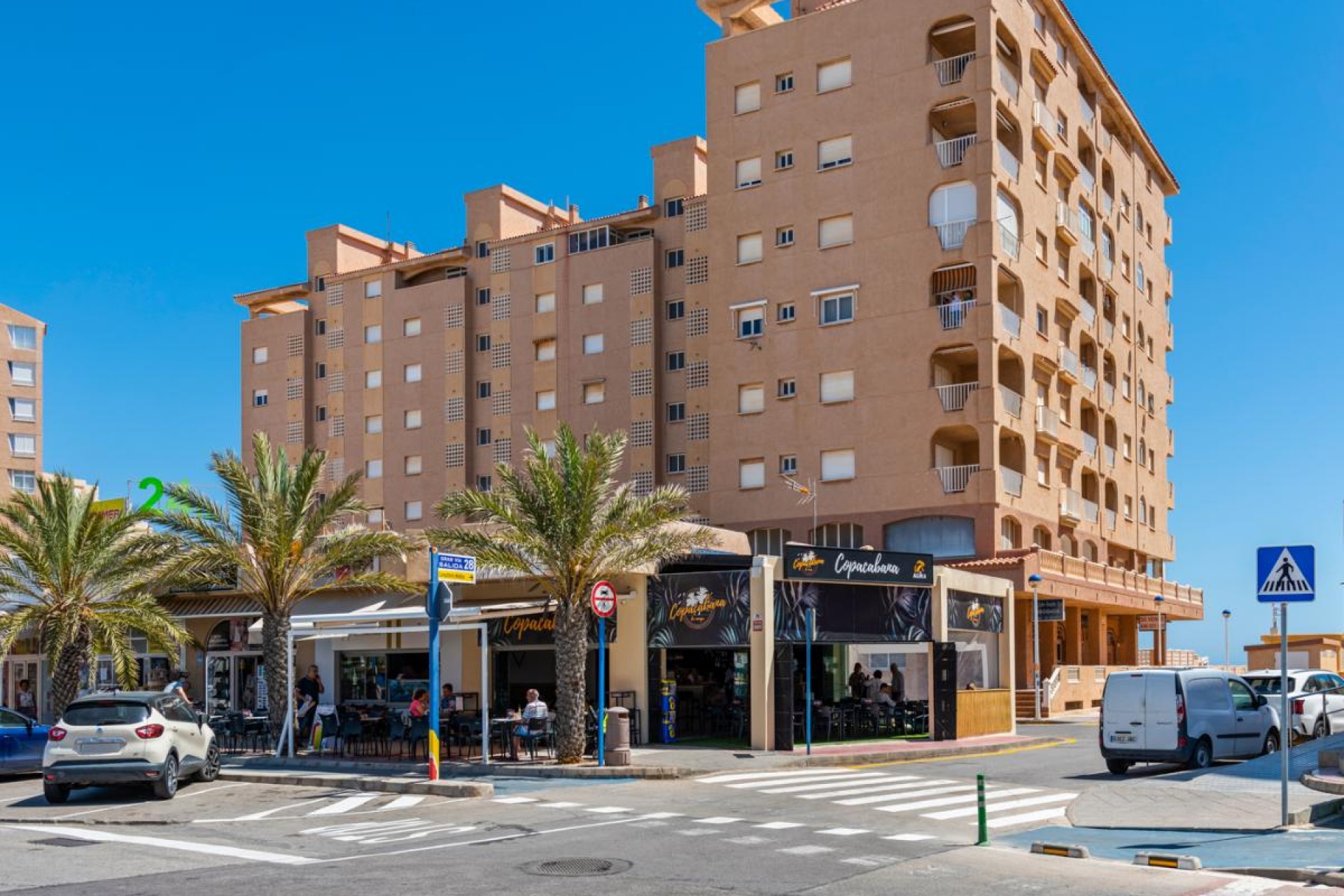 Resale - Apartment -
La Manga del Mar Menor - Costa Calida