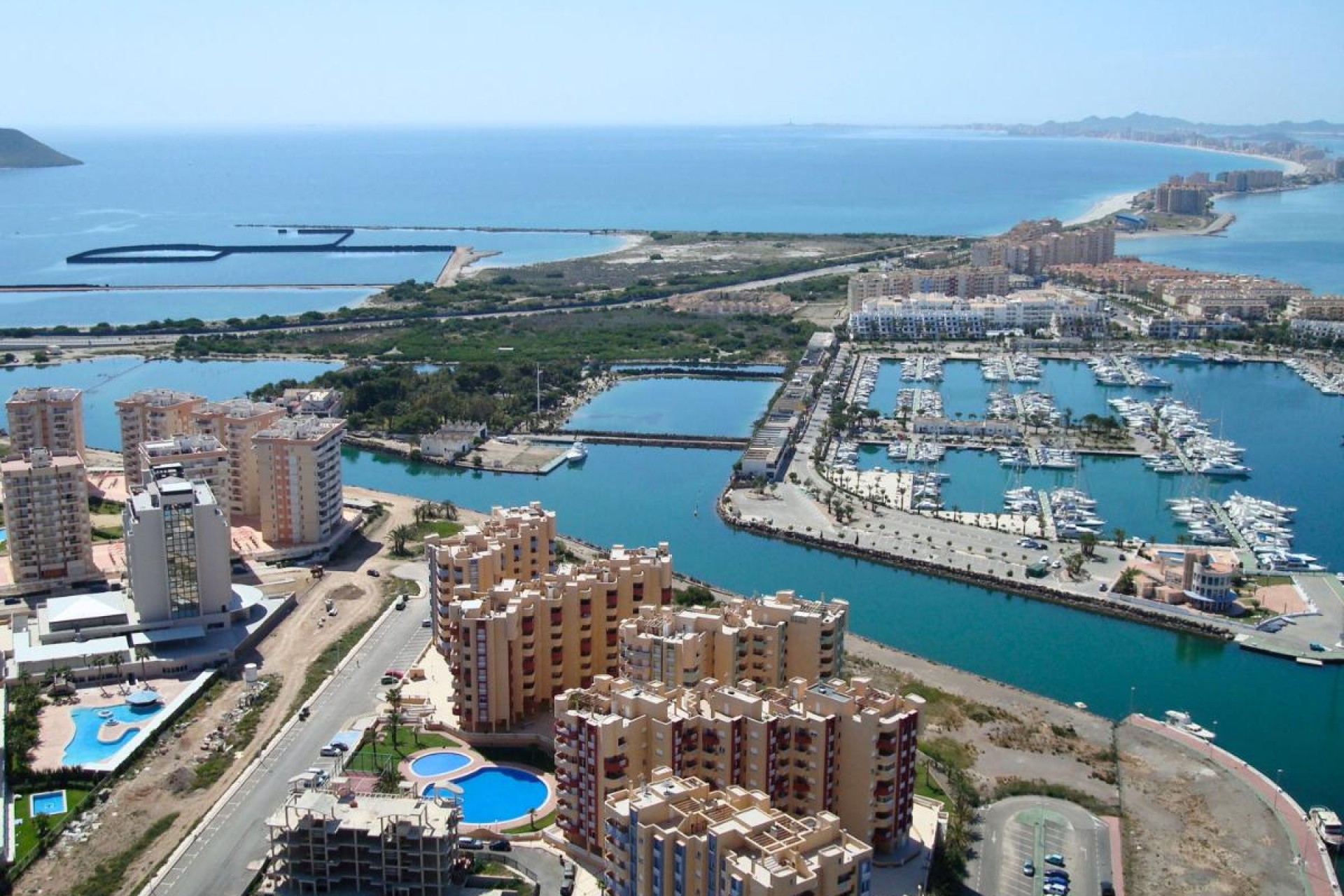 Resale - Apartment -
La Manga del Mar Menor - Costa Calida