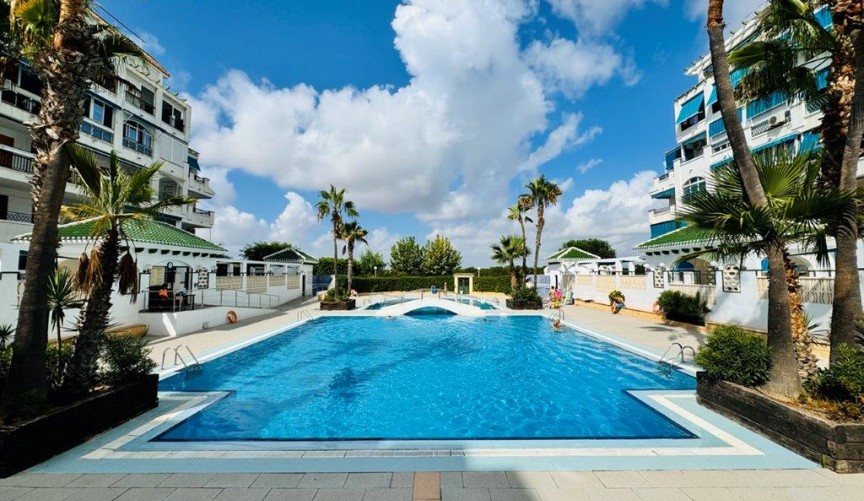 Resale - Apartment -
La Mata - Costa Blanca