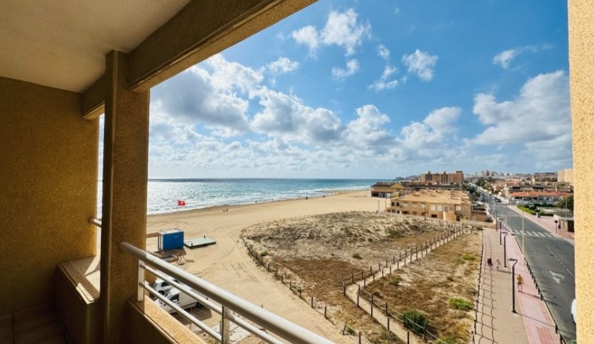 Resale - Apartment -
La Mata - Costa Blanca