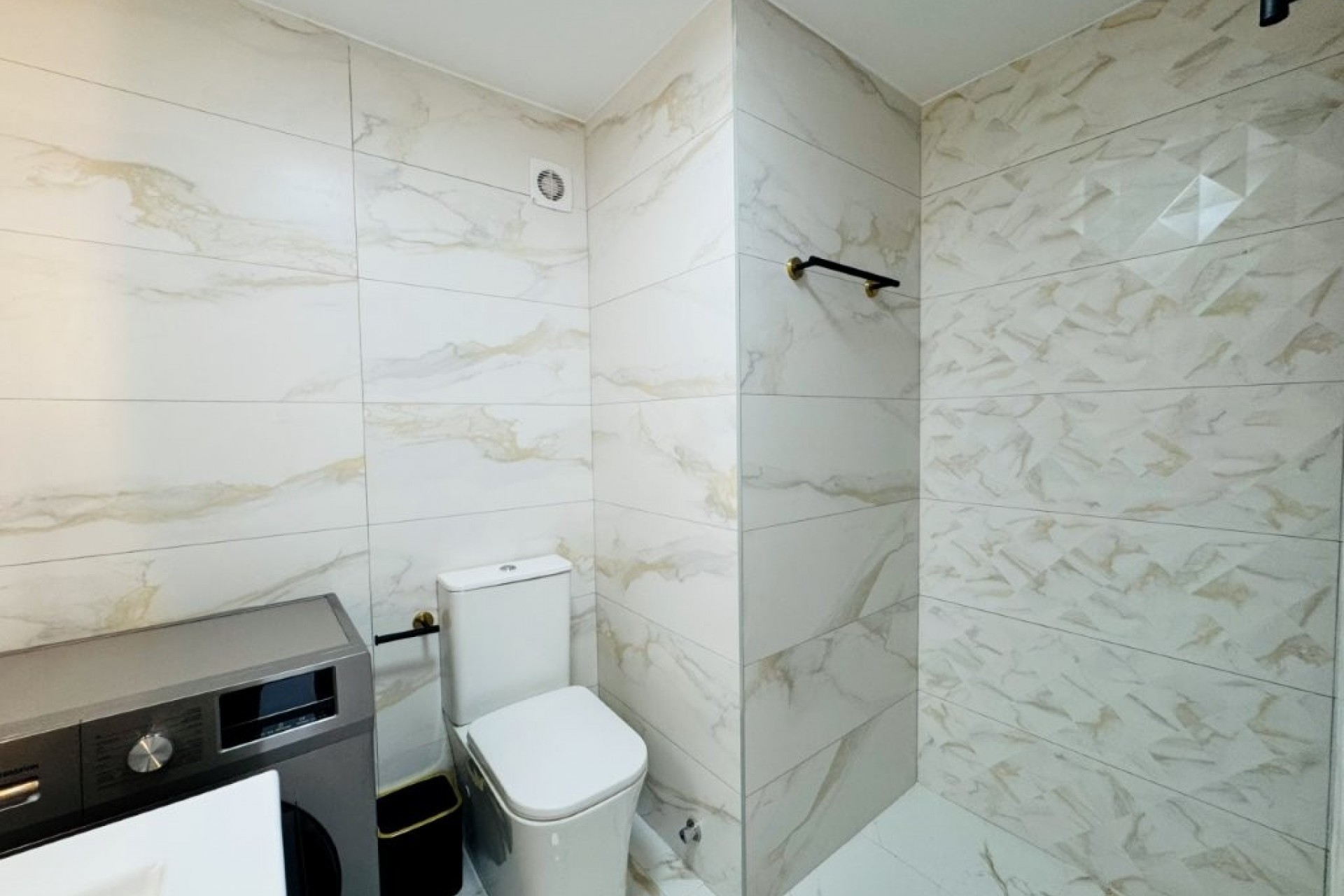 Resale - Apartment -
La Mata - Costa Blanca