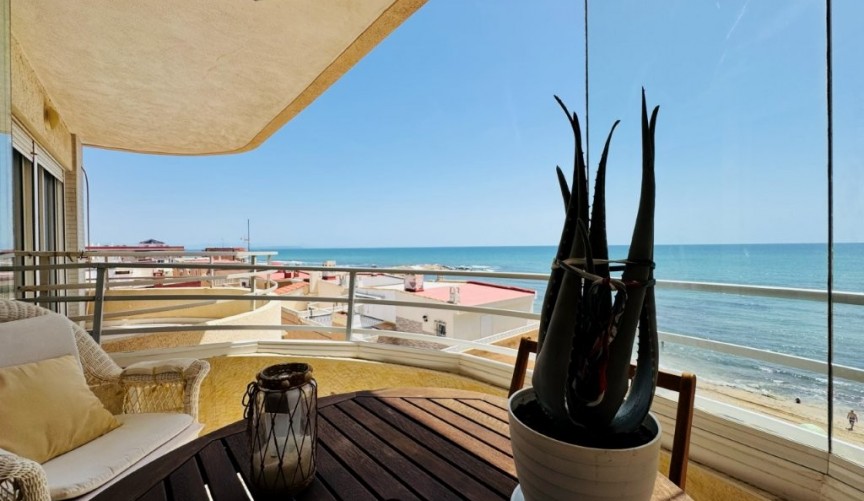 Resale - Apartment -
La Mata - Costa Blanca