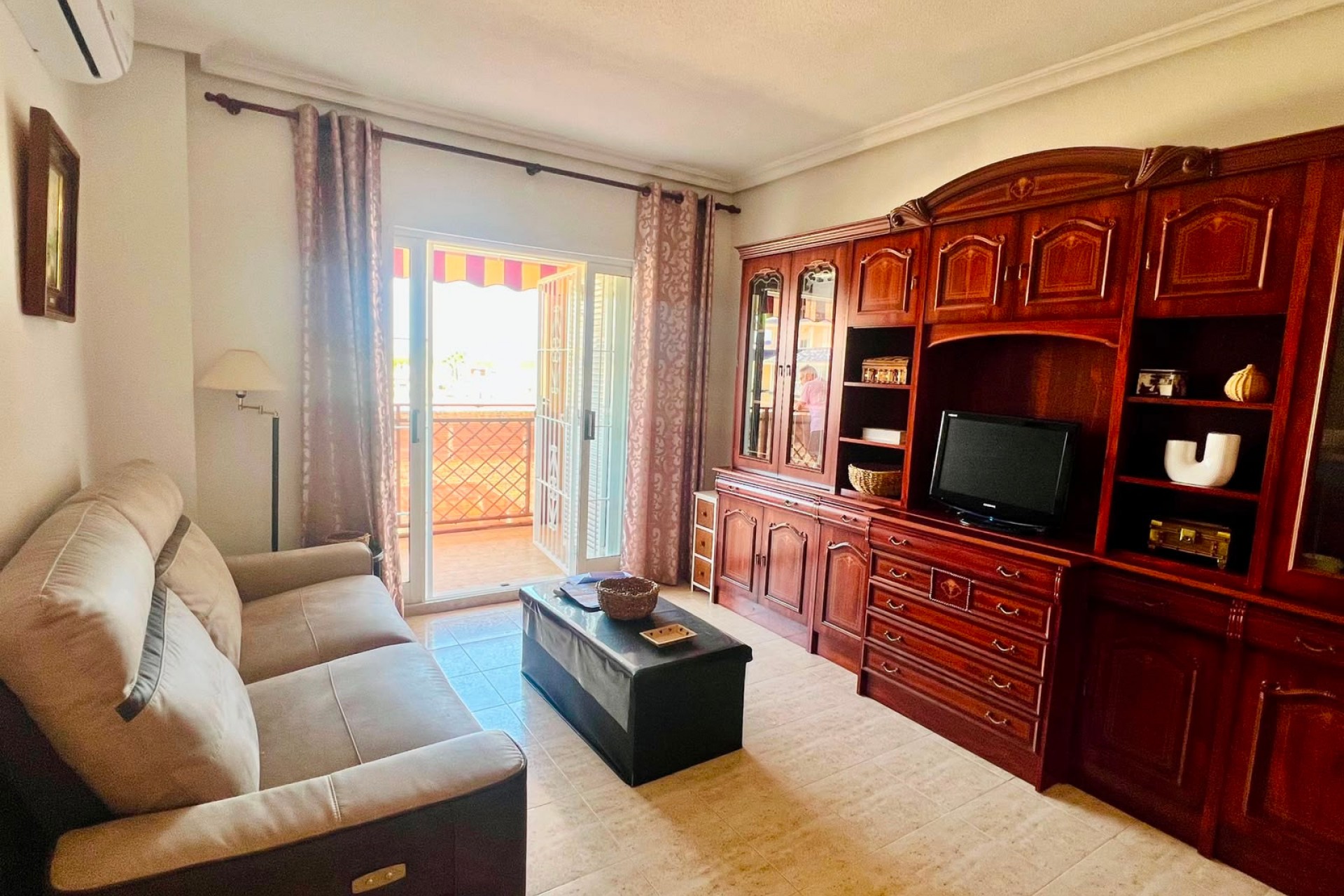 Resale - Apartment -
La Mata - Costa Blanca