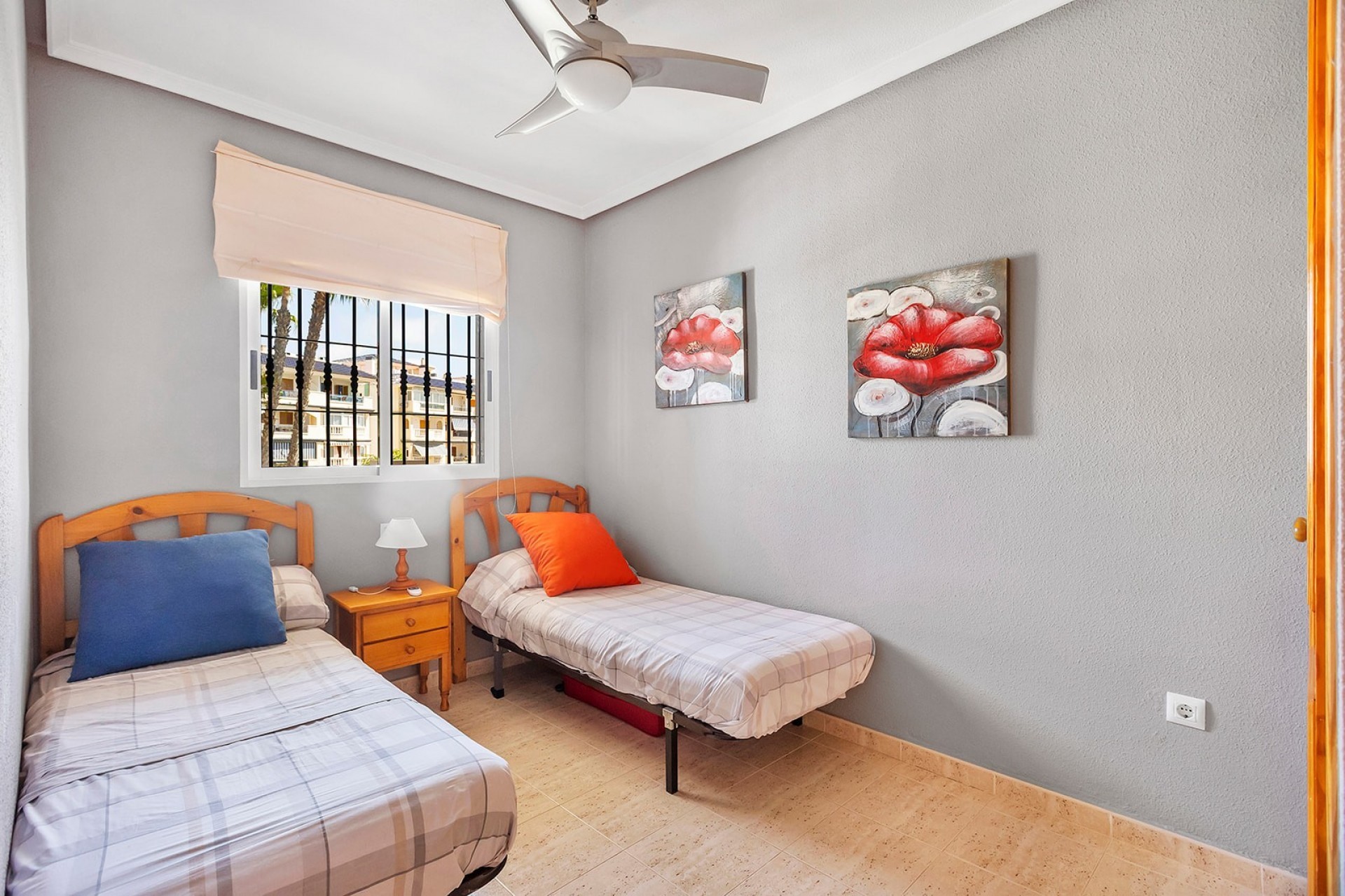 Resale - Apartment -
La Mata - Costa Blanca