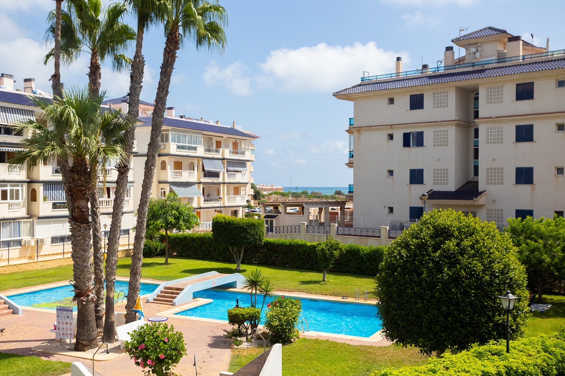 Resale - Apartment -
La Mata - Costa Blanca