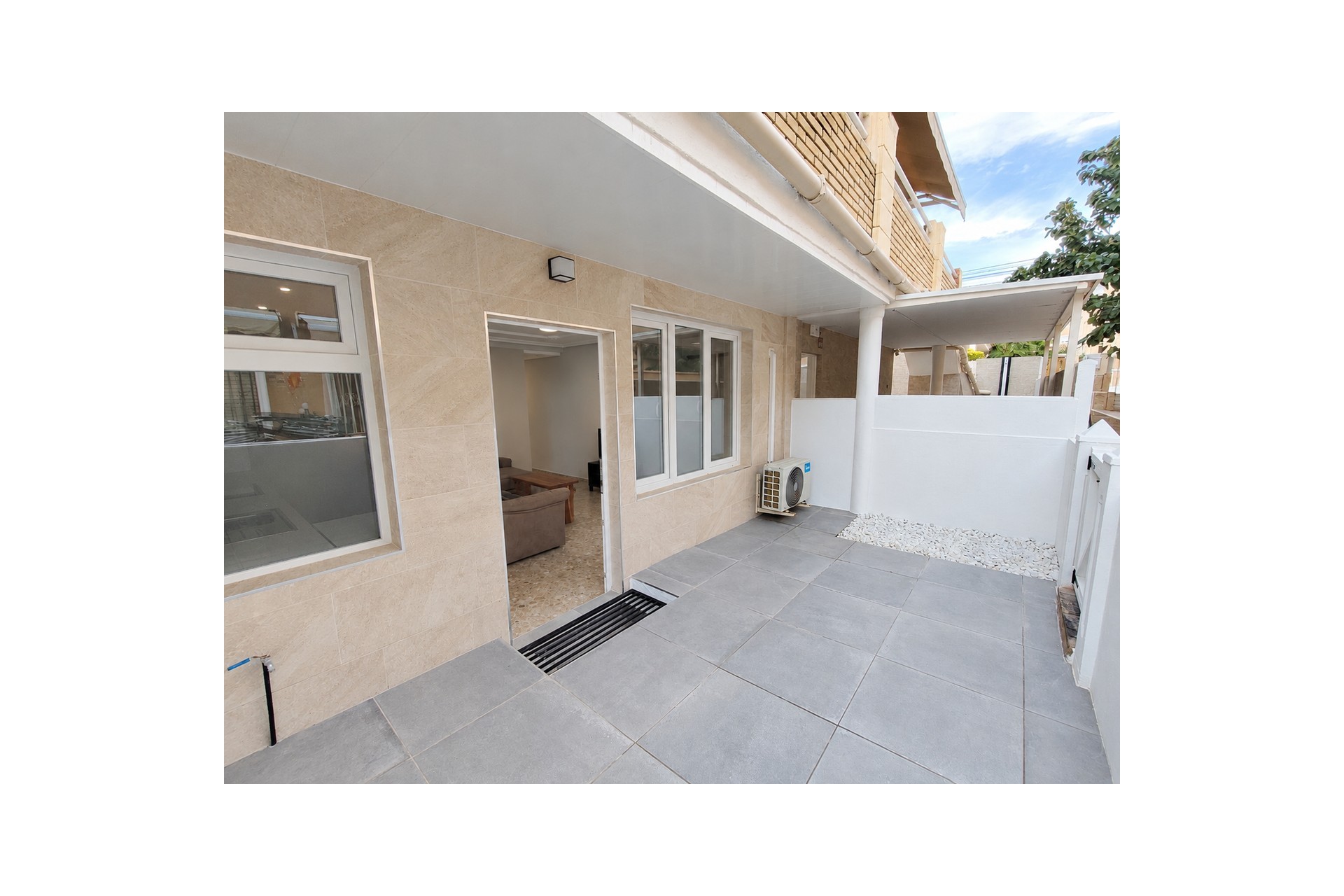 Resale - Apartment -
La Mata - Costa Blanca