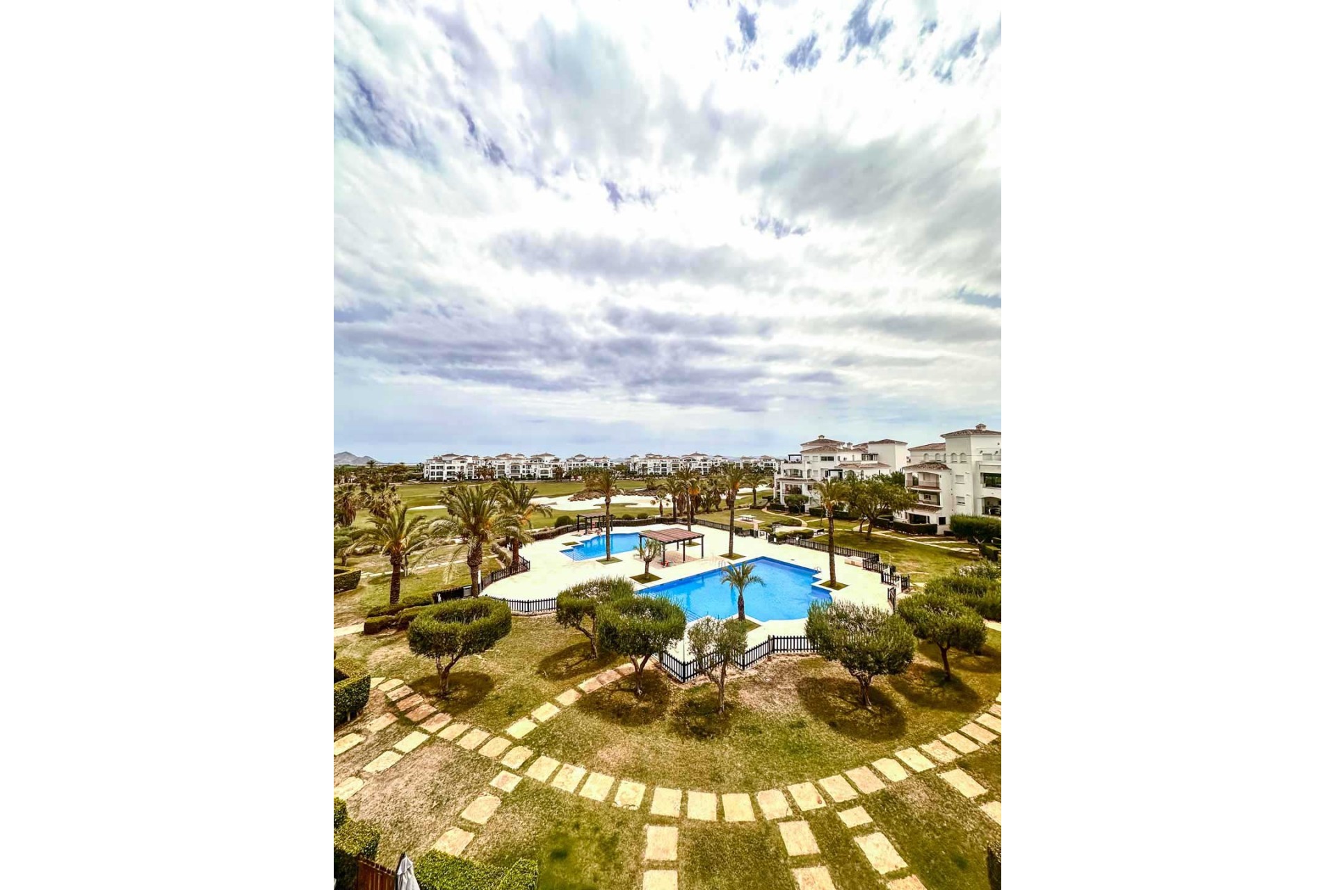 Resale - Apartment -
La Torre Golf Resort - Inland