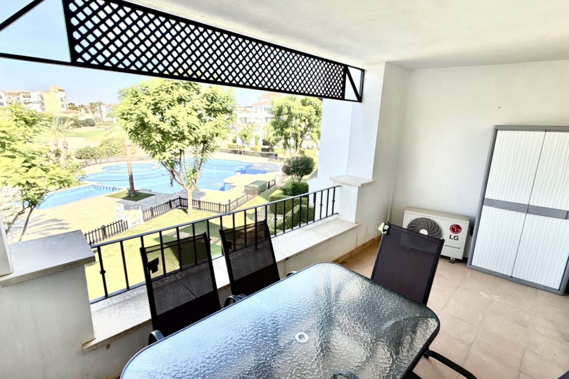 Resale - Apartment -
La Torre Golf Resort - Inland