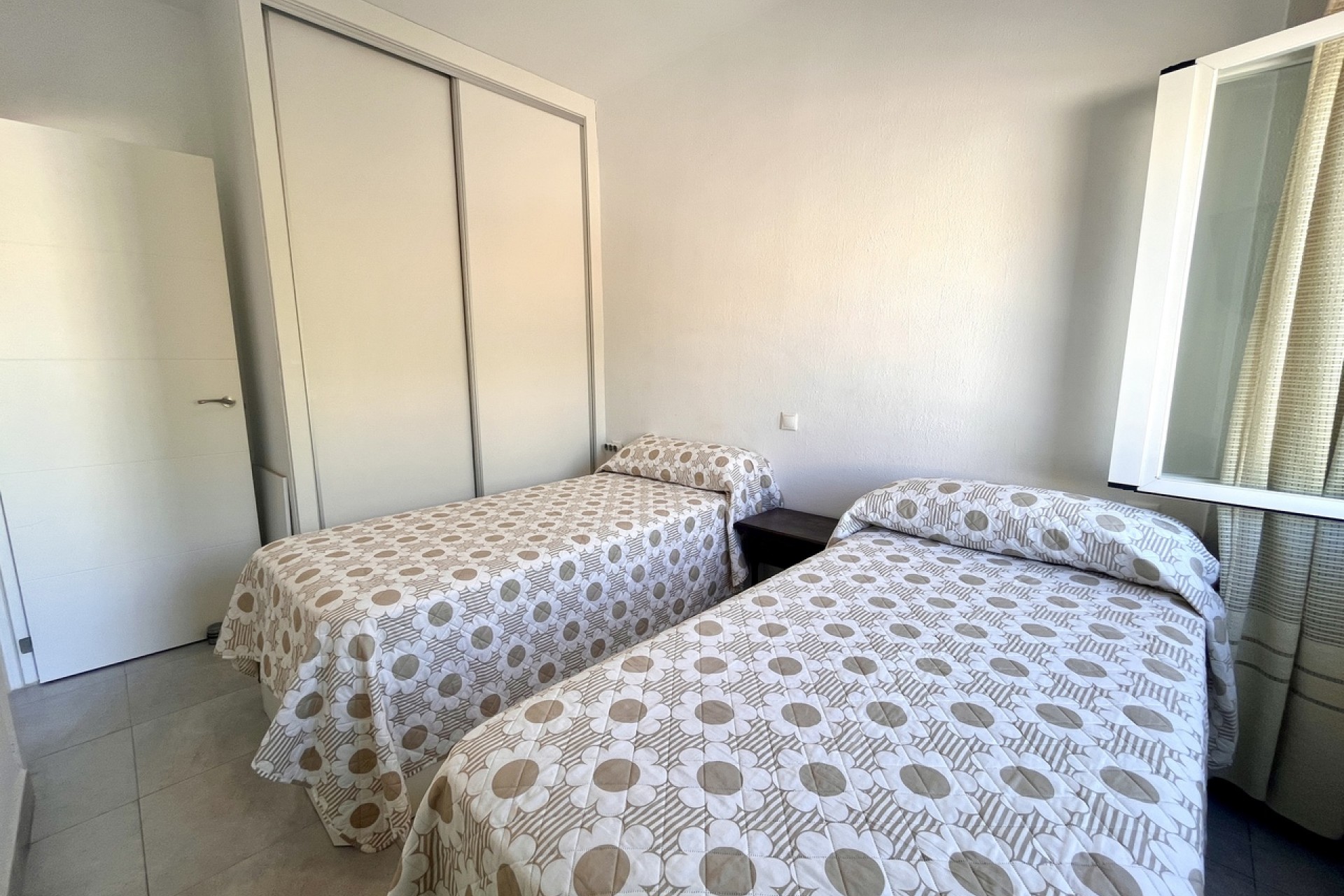 Resale - Apartment -
La Zenia - Costa Blanca