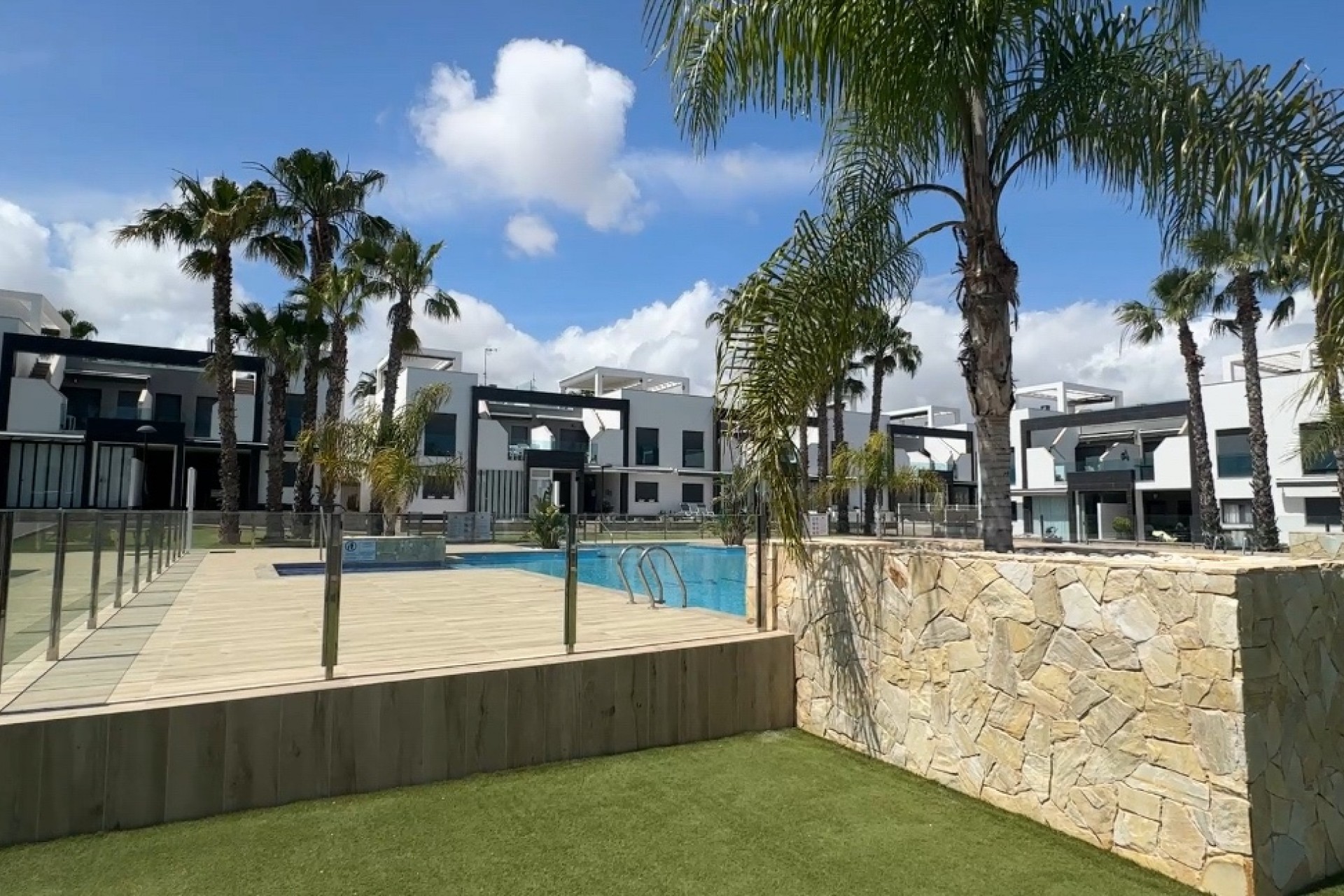 Resale - Apartment -
La Zenia - Costa Blanca