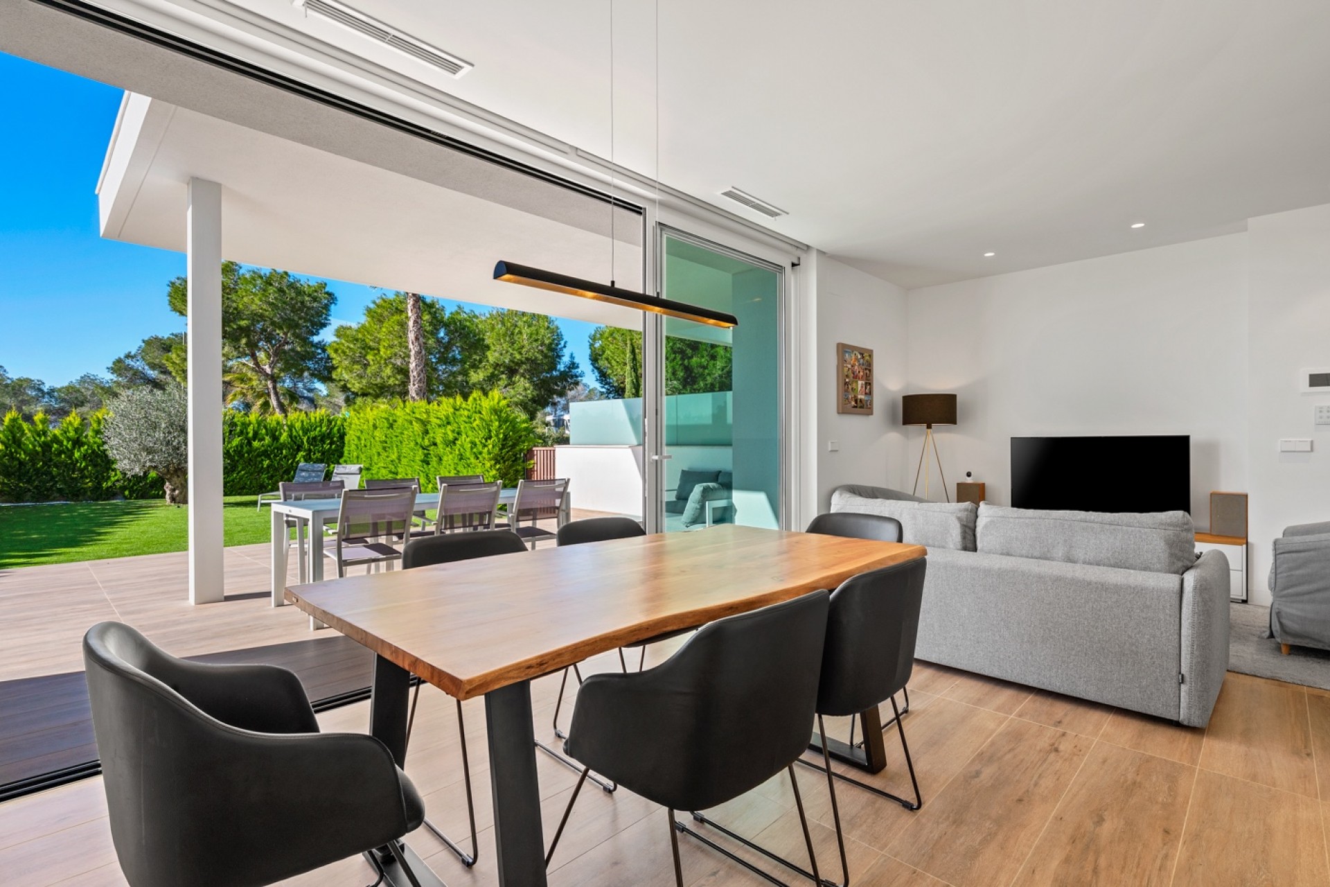 Resale - Apartment -
Las Colinas Golf - Costa Blanca