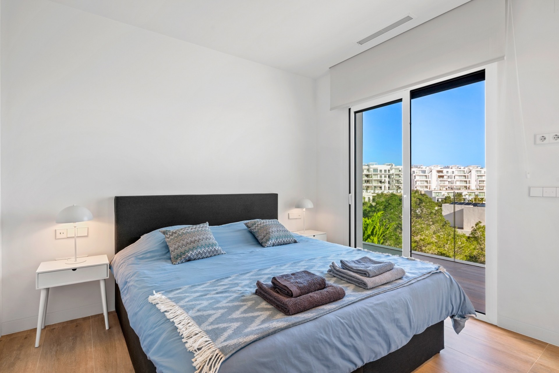 Resale - Apartment -
Las Colinas Golf - Costa Blanca
