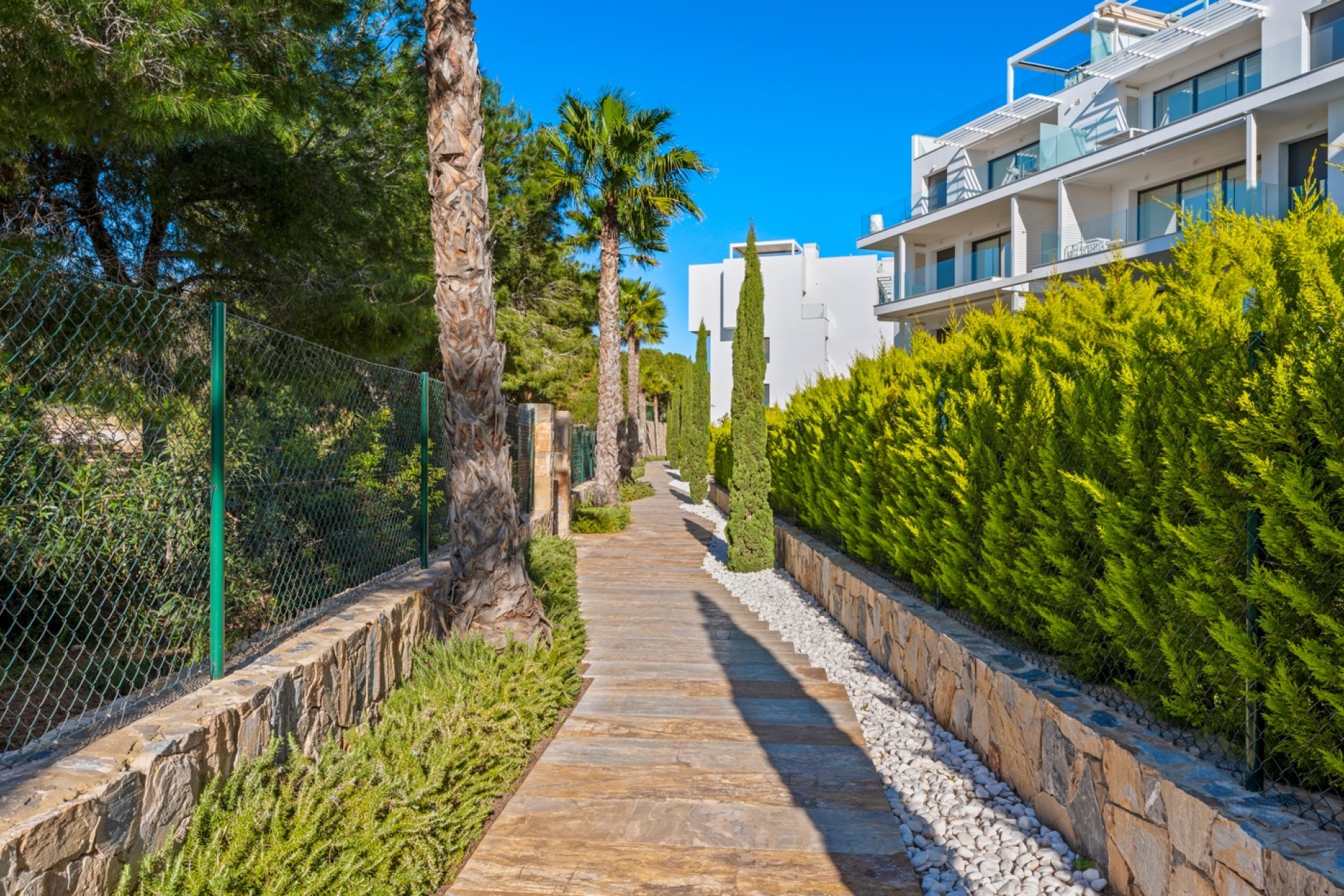 Resale - Apartment -
Las Colinas Golf - Costa Blanca