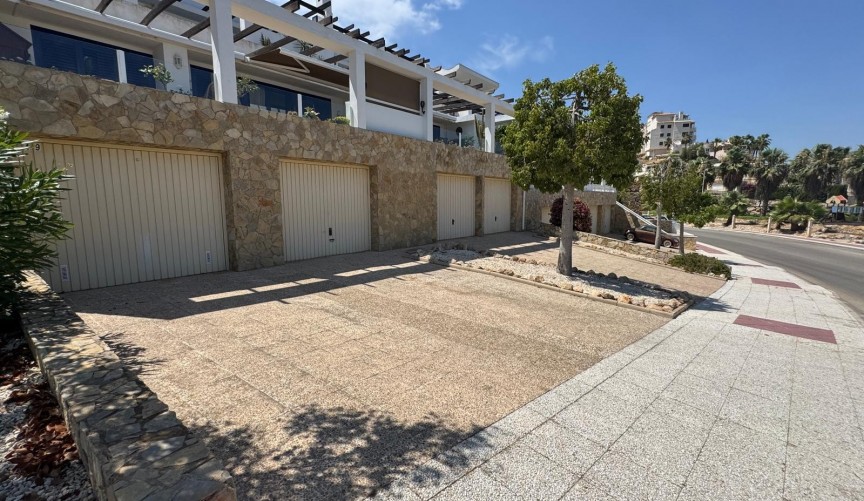 Resale - Apartment -
Las Ramblas Golf - Inland
