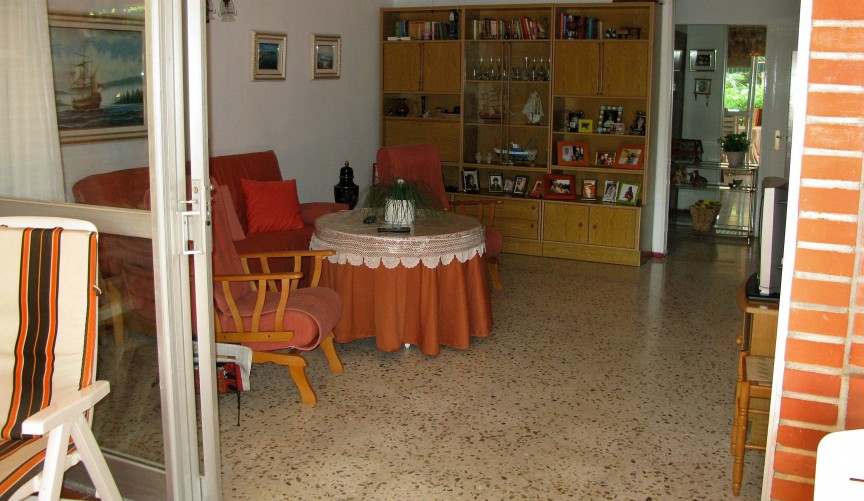 Resale - Apartment -
Lo Pagan - 1Âª Linea De Playa