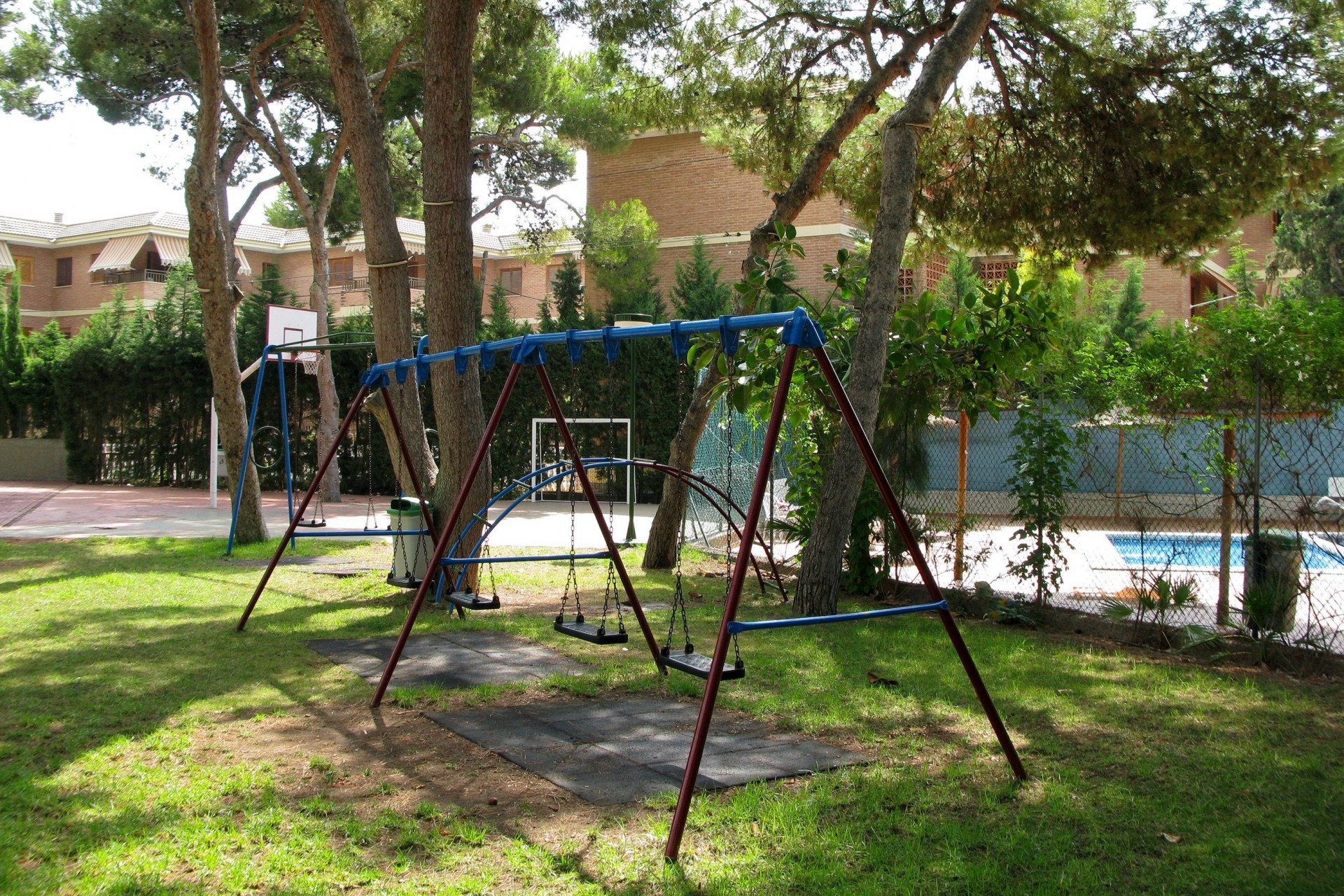Resale - Apartment -
Lo Pagan - 1Âª Linea De Playa