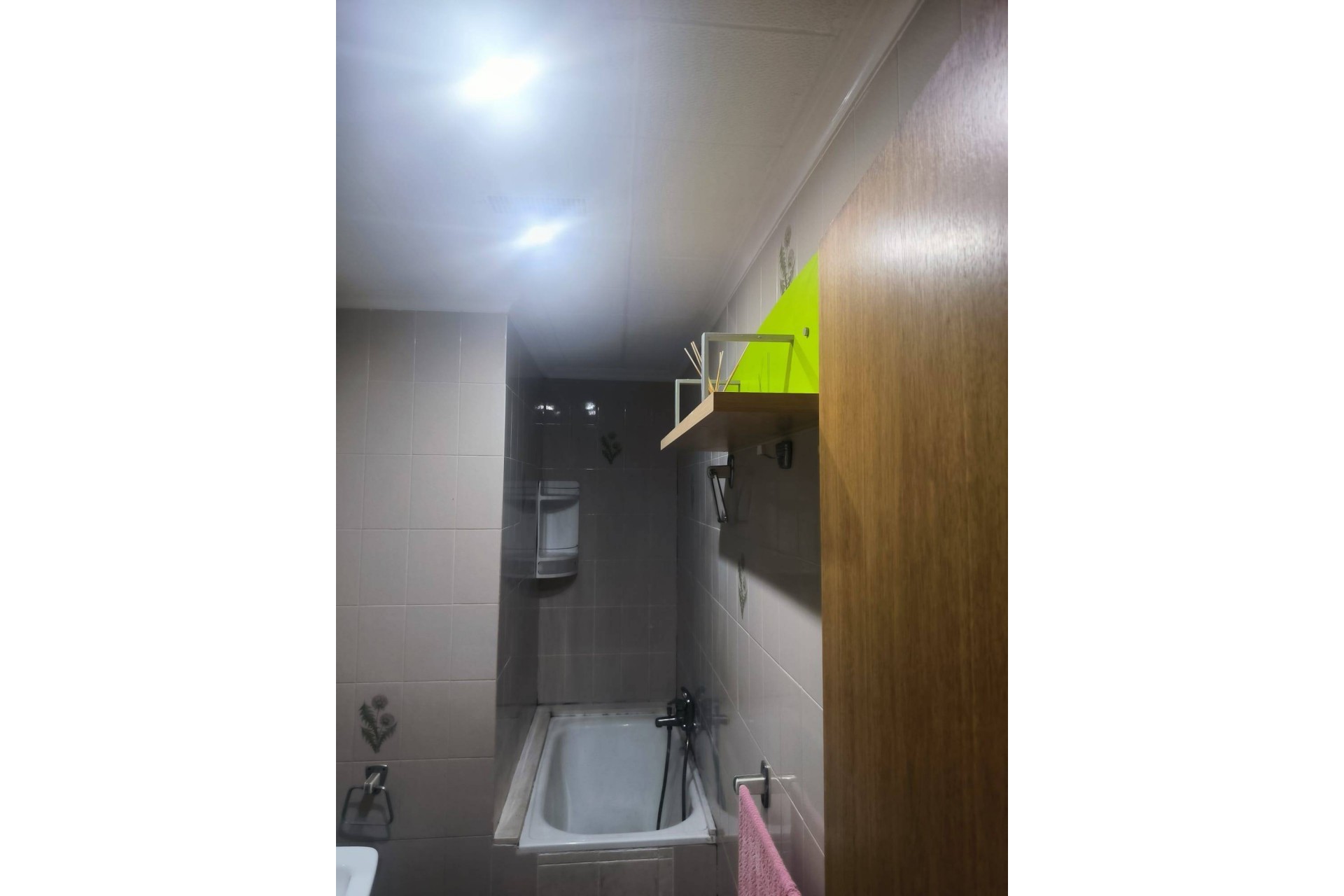 Resale - Apartment -
Lo Pagan - La Puntica